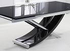 Hanover Extending Glass Dining Table Close Up